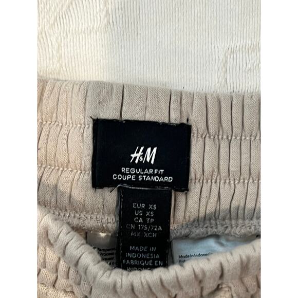 H&M Beige Cream Fleece Sweat Shorts Mens XS - Picture 3 of 3